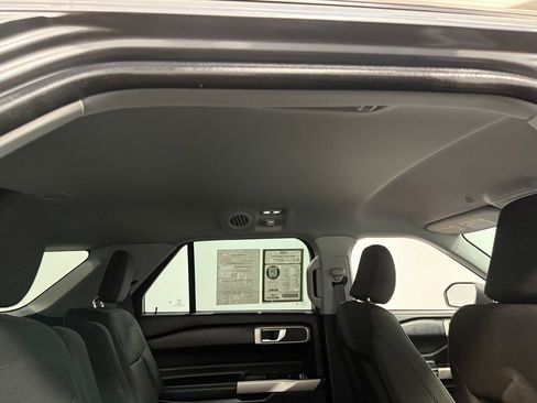 Used 2022 Ford Explorer XLT image 69