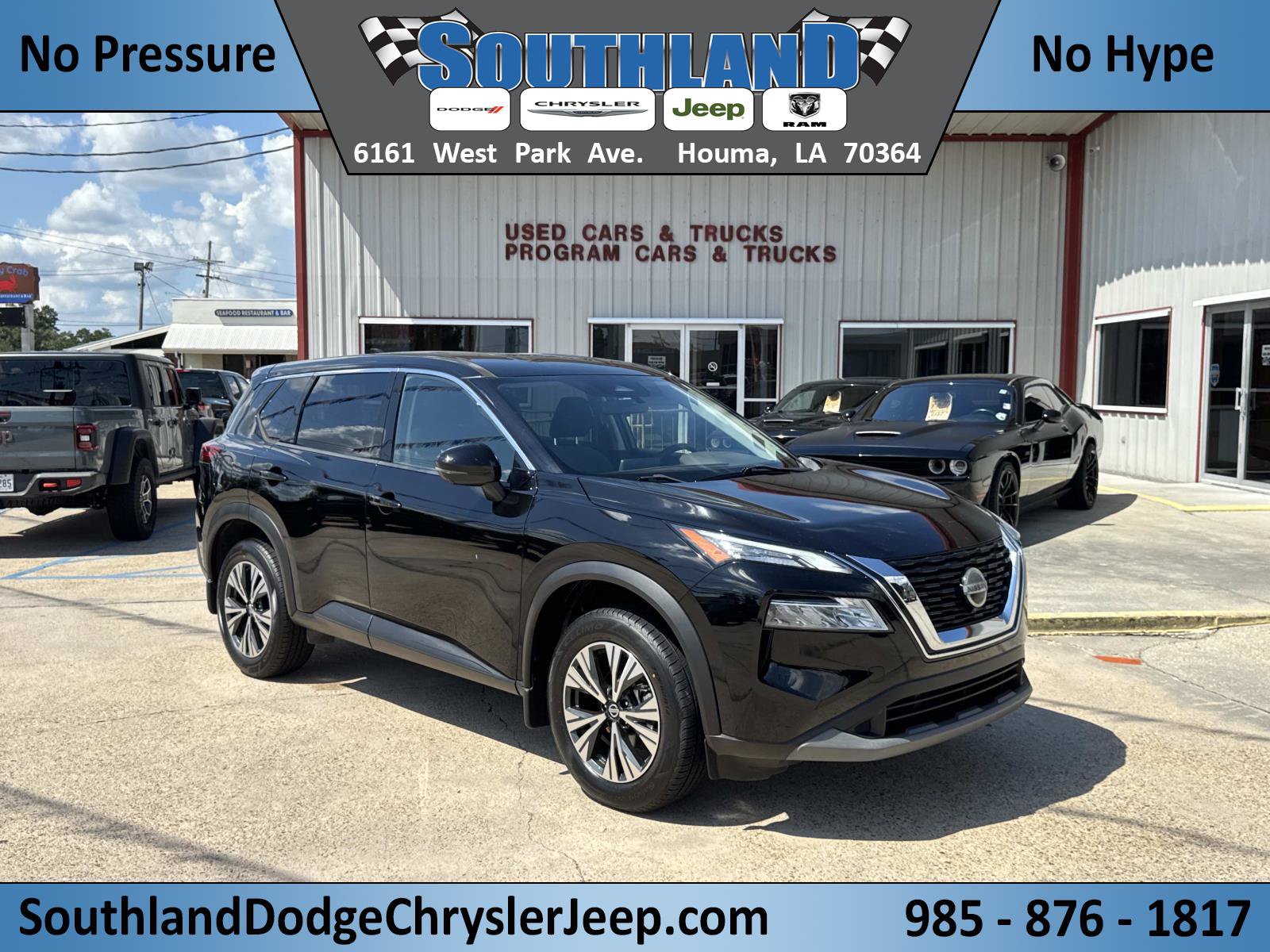 Used 2021 Nissan Rogue SV FWD image 1