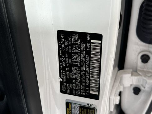 Used 2021 Genesis GV80 3.5T w/ Advanced Package 06 image 37