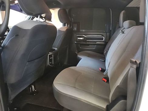 Used 2024 RAM 2500 Big Horn w/ Off Road Package AWD/4WD image 6