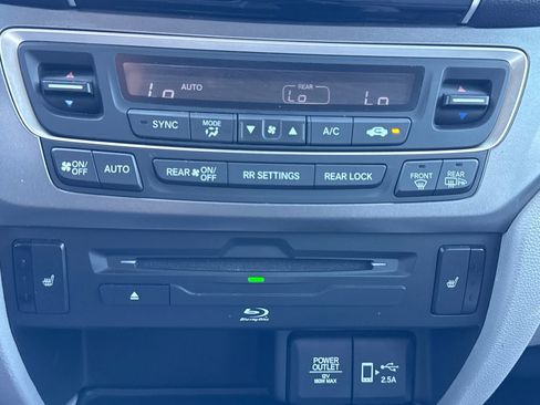 Used 2019 Honda Pilot EX-L image 25