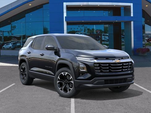 New 2026 Chevrolet Equinox LT w/ Convenience Package II AWD/4WD image 37