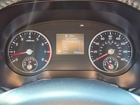 Used 2022 Kia Telluride S AWD/4WD image 3