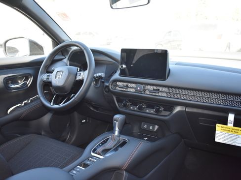 New 2026 Honda HR-V Sport image 27