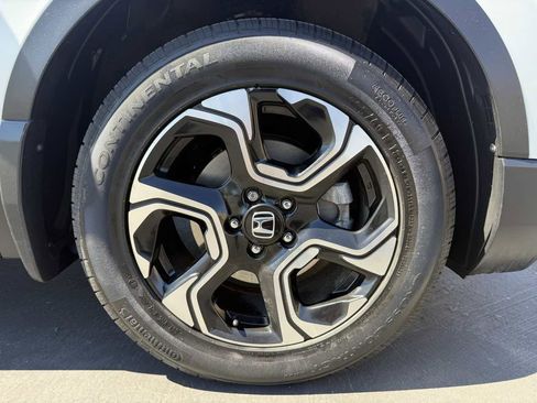 Used 2017 Honda CR-V Touring image 9