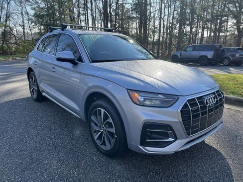 Used 2021 Audi Q5 Premium Plus image 2