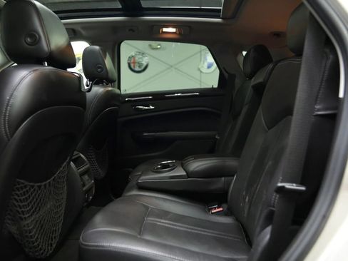 Used 2014 Cadillac SRX Luxury w/ Driver Awareness Package FWD image 27