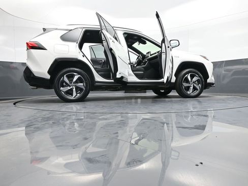 Certified 2023 Toyota RAV4 SE image 49