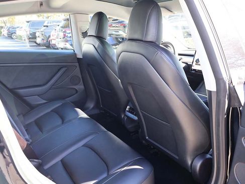 Used 2021 Tesla Model 3 Long Range image 39