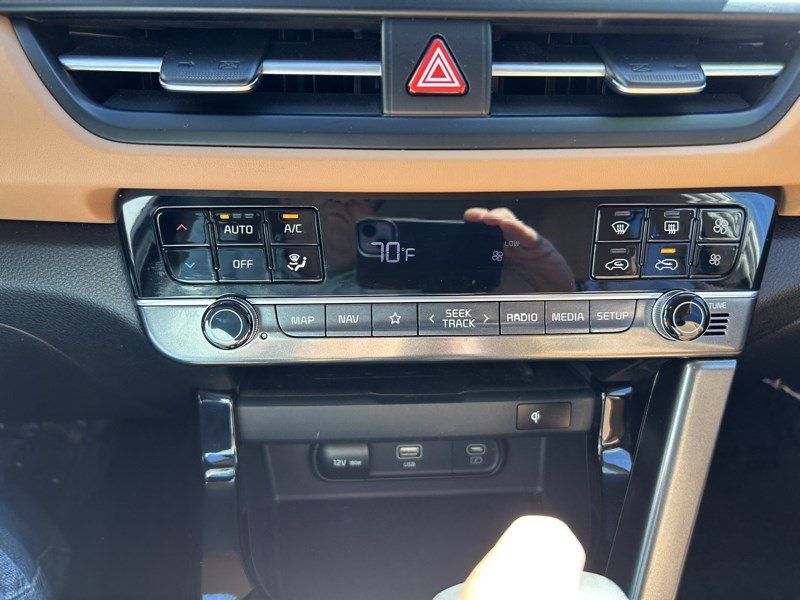 Used 2024 Kia Seltos EX AWD/4WD image 28