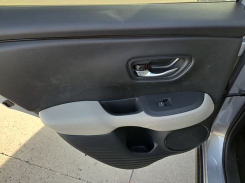 New 2026 Honda HR-V LX image 28