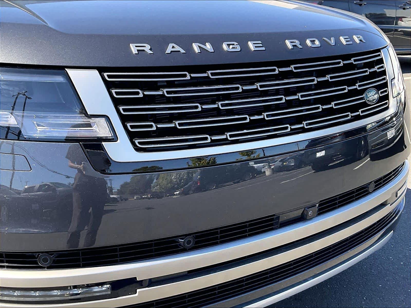 New 2026 Land Rover Range Rover Long Wheelbase SE AWD/4WD image 34