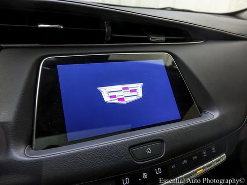 Certified 2023 Cadillac XT4 Luxury w/ Cold Weather Package AWD/4WD image 14