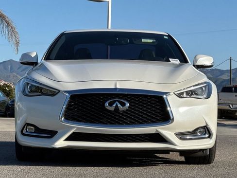 Used 2017 INFINITI Q60 3.0t w/ Premium Plus Package 3.0T image 8