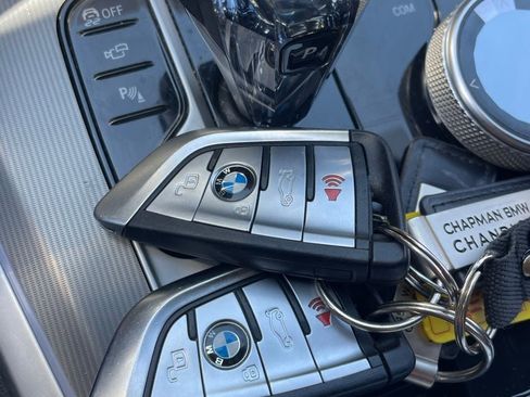 Used 2022 BMW X5 xDrive40i w/ M Sport Package image 13