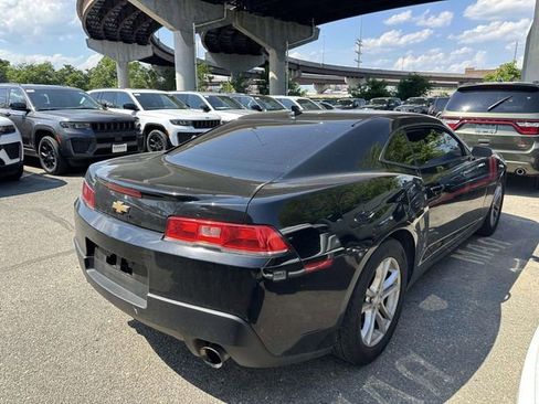 Used 2015 Chevrolet Camaro LS RWD image 3