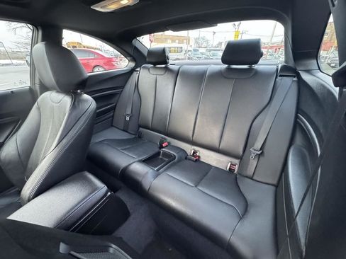 Used 2015 BMW M235i xDrive Coupe image 18