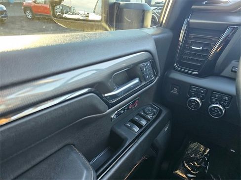 Used 2024 GMC Sierra 1500 AT4 w/ Technology Package image 32