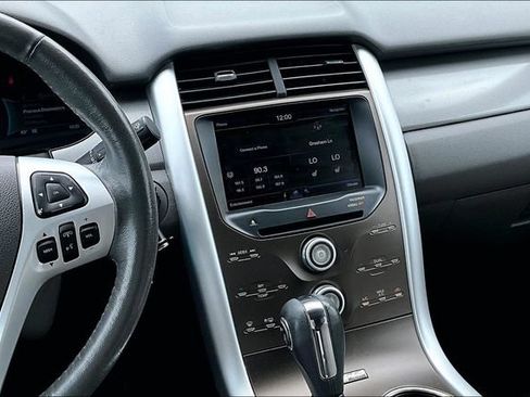 Used 2013 Ford Edge SEL FWD image 9