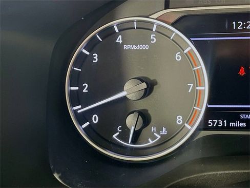 Used 2023 Nissan Rogue SV image 13