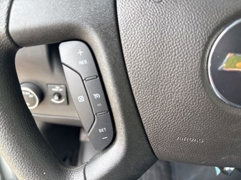 New 2025 Chevrolet Express 3500 w/ Power Convenience Package RWD image 18