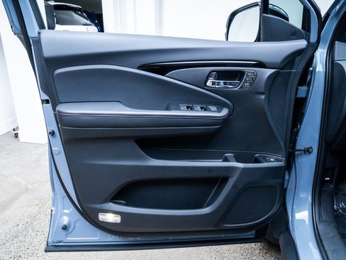 Used 2022 Honda Ridgeline Black Edition image 14