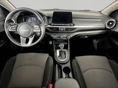 Certified 2024 Kia Forte LXS FWD image 7