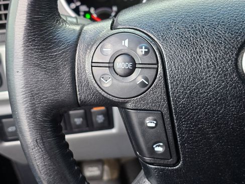 Used 2008 Toyota Sequoia Limited image 28