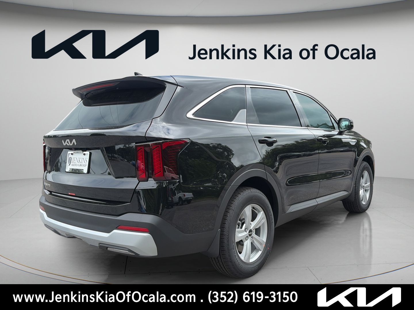 New 2026 Kia Sorento LX FWD image 3
