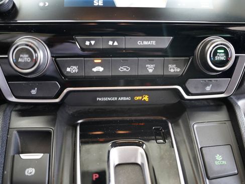 Used 2018 Honda CR-V Touring image 21