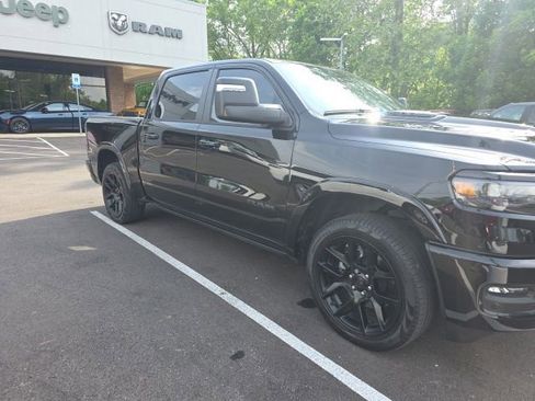 Used 2025 RAM 1500 Laramie w/ Night Edition AWD/4WD image 3