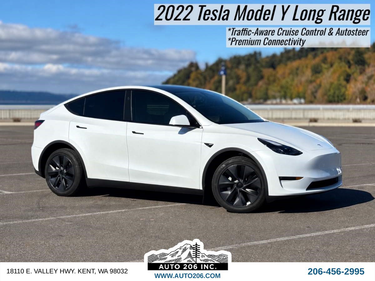 Used 2022 Tesla Model Y Long Range AWD/4WD image 1