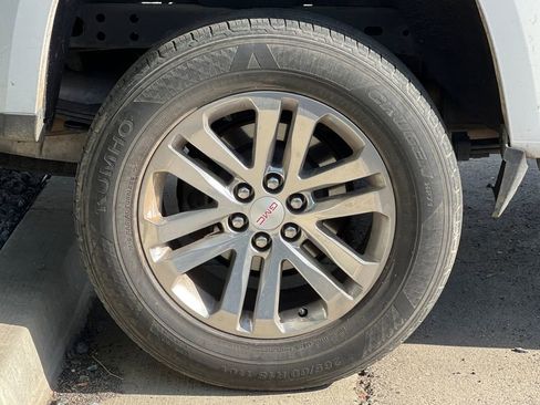 Used 2017 GMC Canyon W/T RWD image 5