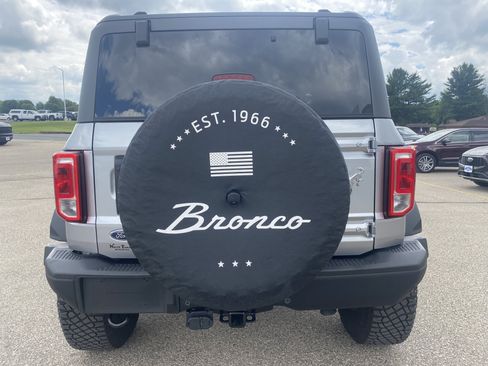 Used 2024 Ford Bronco Black Diamond w/ Sasquatch Package AWD/4WD image 10