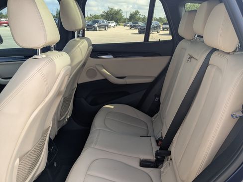 Used 2017 BMW X1 xDrive28i AWD/4WD image 17