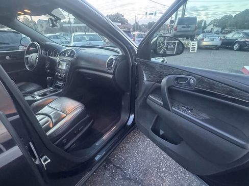 Used 2013 Buick Enclave Leather image 16