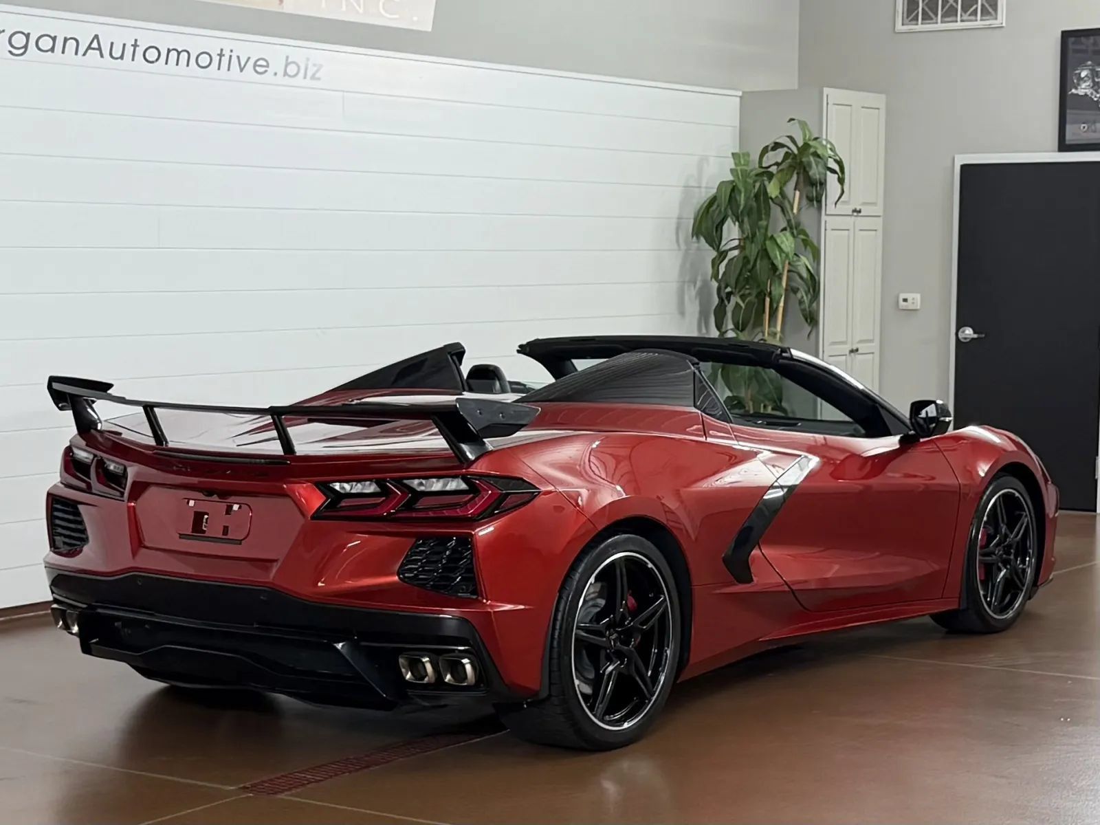 Used 2022 Chevrolet Corvette Stingray Preferred Conv w/ Z51 Performance Package RWD image 3