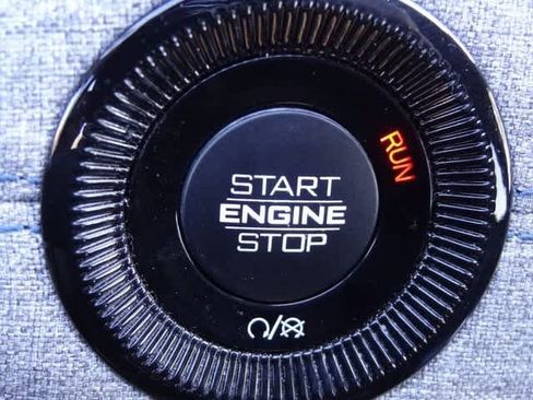 Used 2024 Jeep Compass Latitude image 21