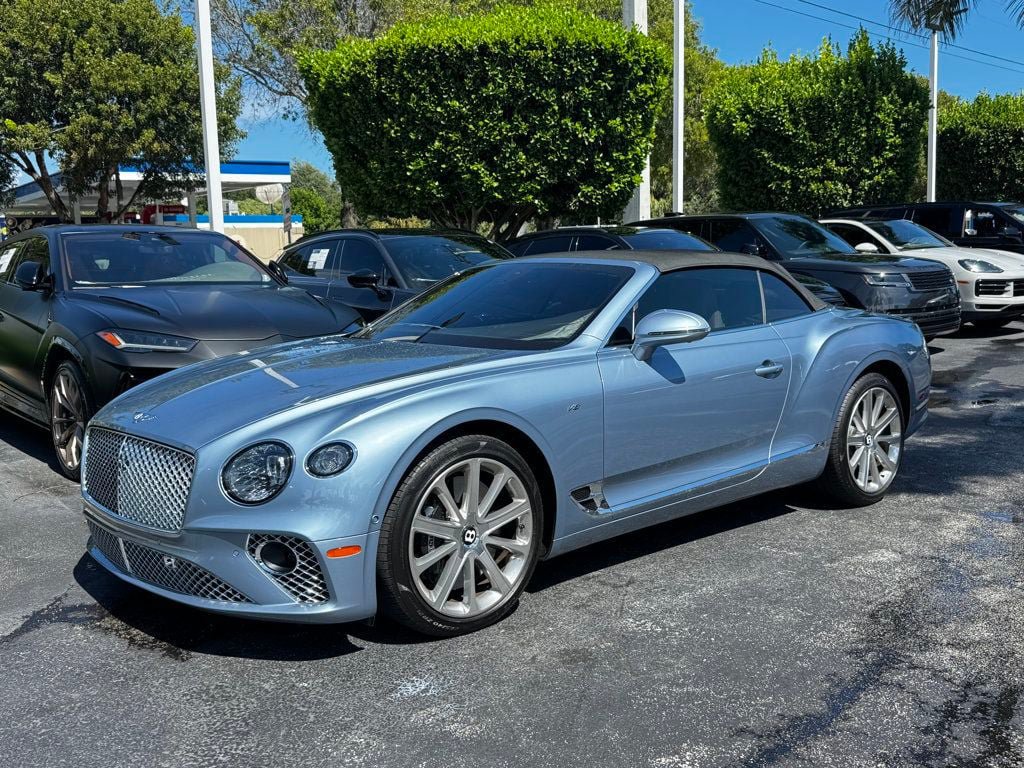 Used 2022 Bentley Continental GT AWD/4WD image 1