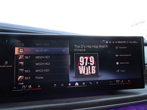 Used 2024 BMW 740i xDrive 740I XDRIVE SEDAN 4D image 21