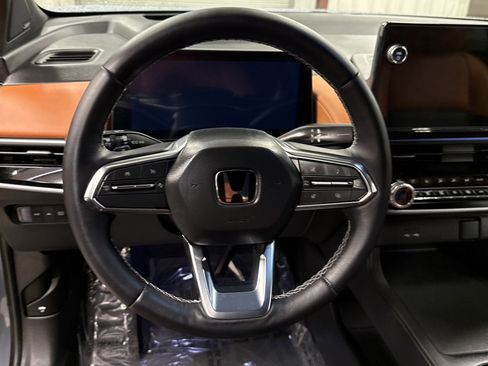 Used 2025 Honda Prologue Elite image 7