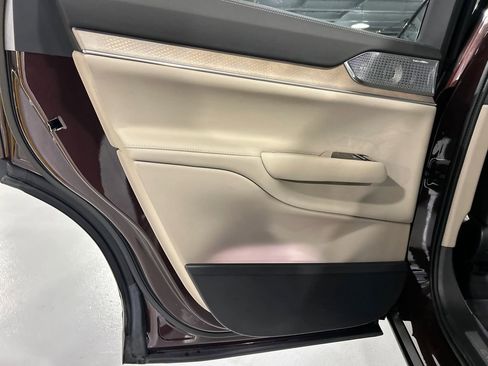 Certified 2025 Volvo EX90 Ultra image 21