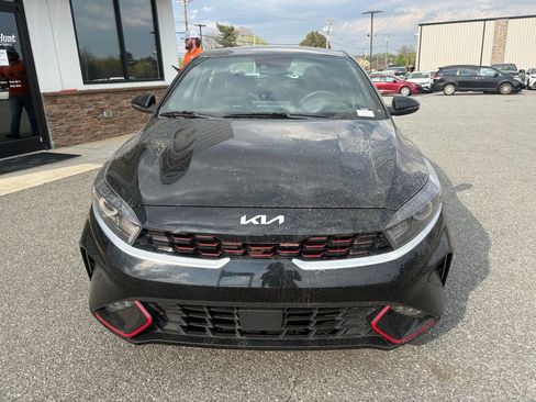 Used 2024 Kia Forte GT-Line w/ GT-Line Premium Package image 10