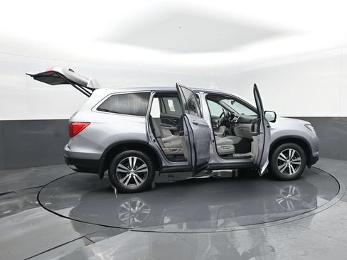 Used 2018 Honda Pilot EX-L image 31