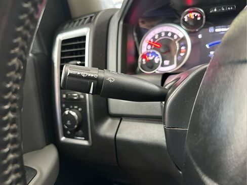 Used 2018 RAM 3500 Big Horn AWD/4WD image 19