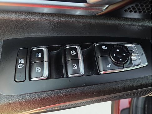 Used 2023 Kia Telluride EX w/ EX Captain's Chair Package FWD image 15