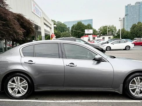 Used 2012 INFINITI G37 Journey w/ Premium Pkg RWD image 8
