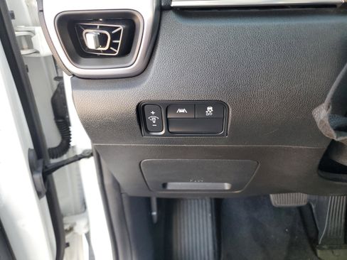 Certified 2022 Kia Sorento S image 30