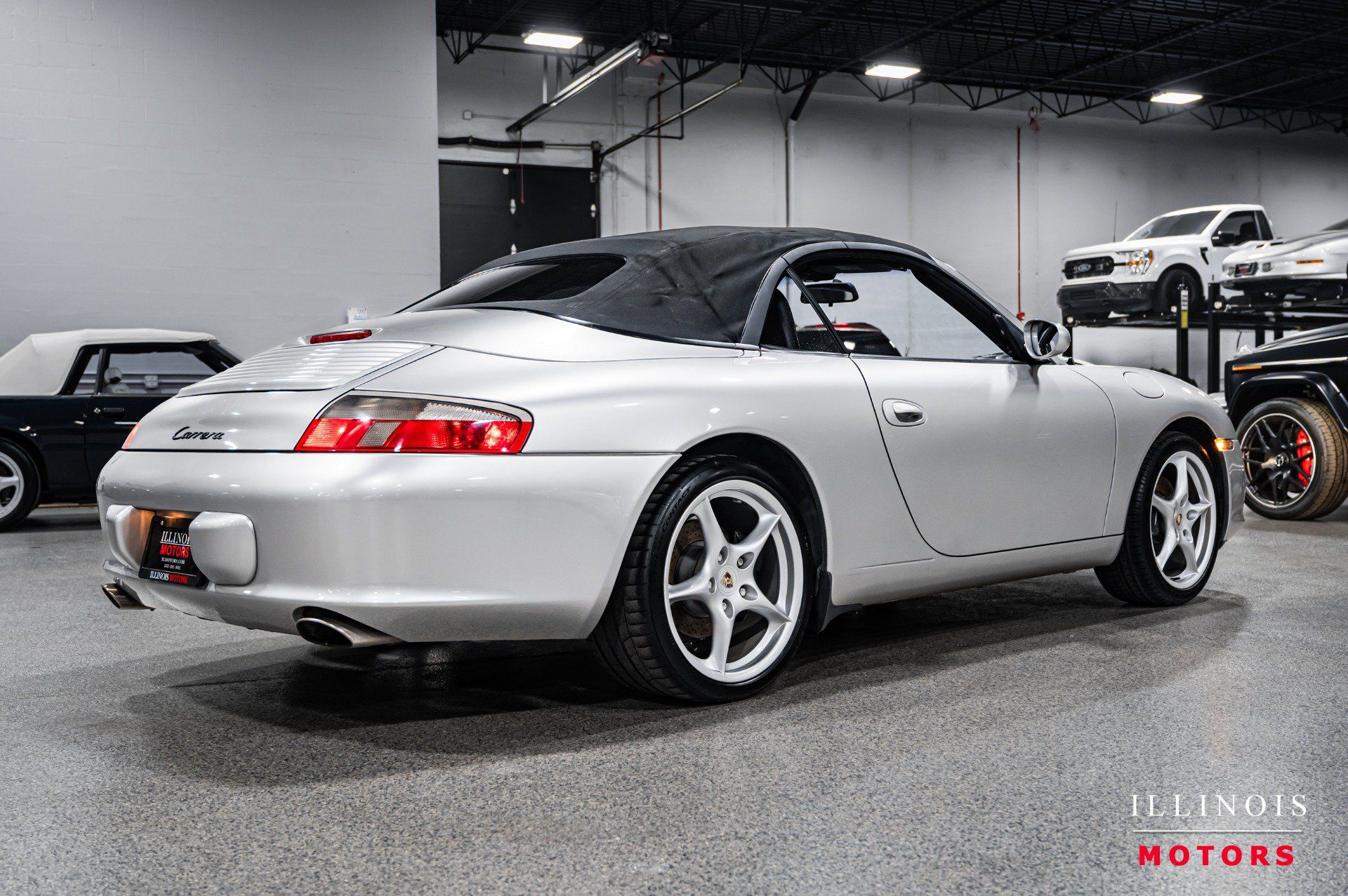 Used 2002 Porsche 911 Carrera RWD image 39