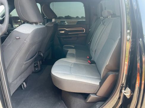 Used 2024 RAM 2500 Big Horn AWD/4WD image 13